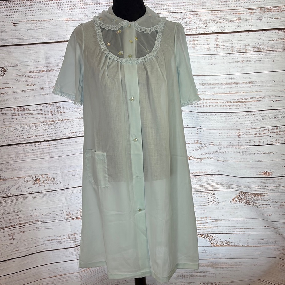Komar women’s Light Blue Sheer Robe size M‎